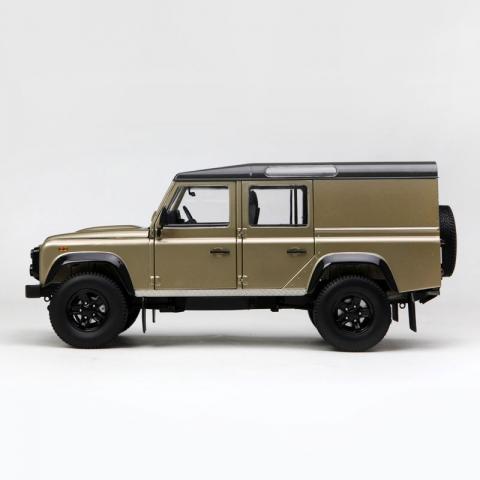 世纪龙 1:18 Land Rover Defender 110 褐色