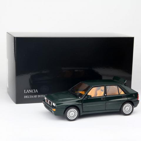 京商 1/18 Lancia Delta HF -1992 合金汽车模型 可开门 绿色